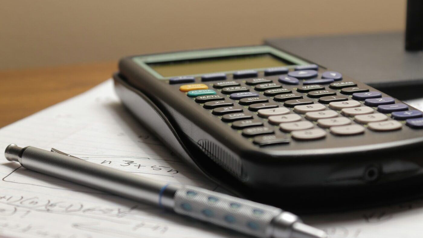 Price estimator and cost calculator - the old fashioned way